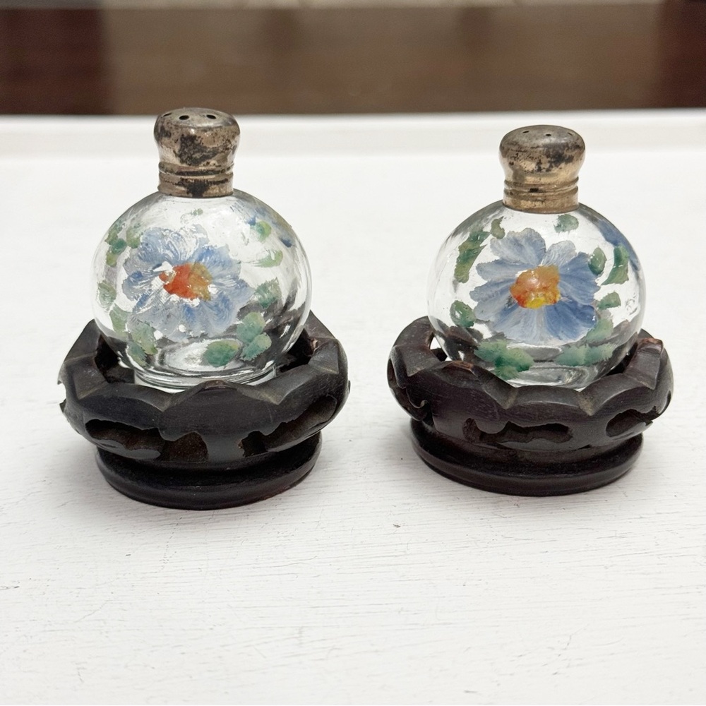 Vintage Depression Glass Salt Pepper Shaker Set with Stands Hand Painted Flowers - Picture 1 of 9